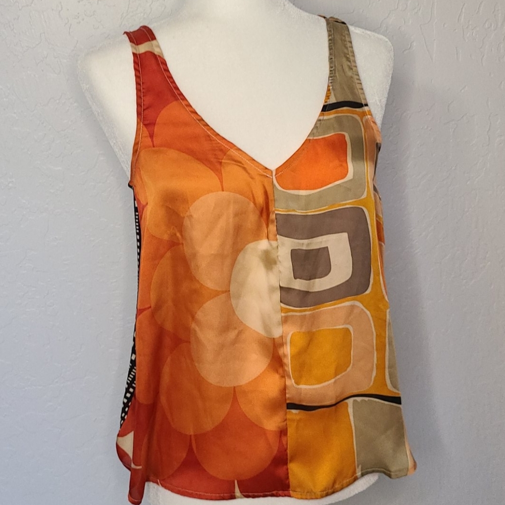 Tiny anthropologie brand fun tank top XS